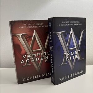 Vampire Academy Book #1 and #2 (used & paperback) - Richelle Mead